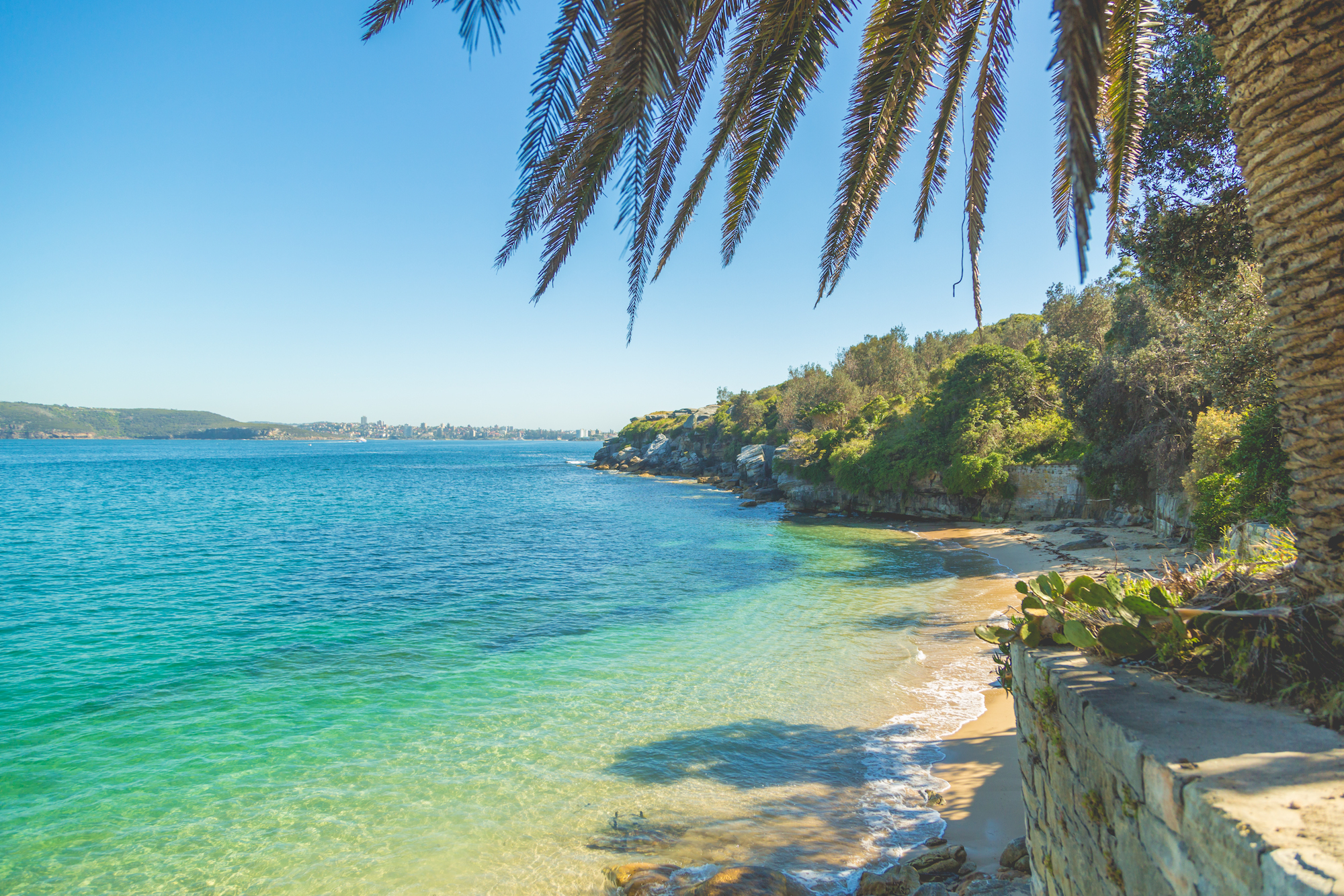 Lady Bay Beach, Sydney Harbour National Park. Photo: © Instagram - @hugh.obrien