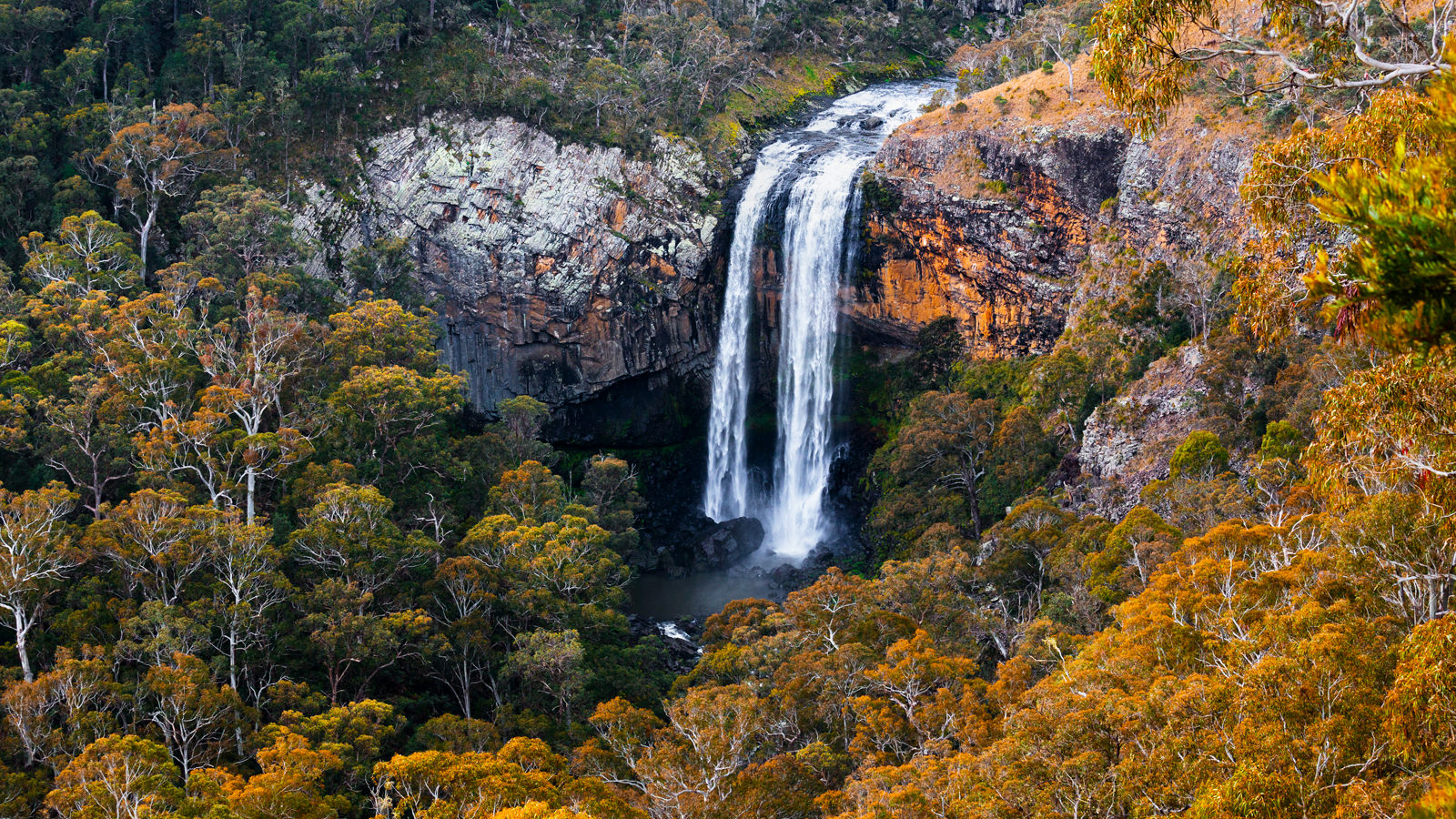 The ultimate guide to Waterfall Way
