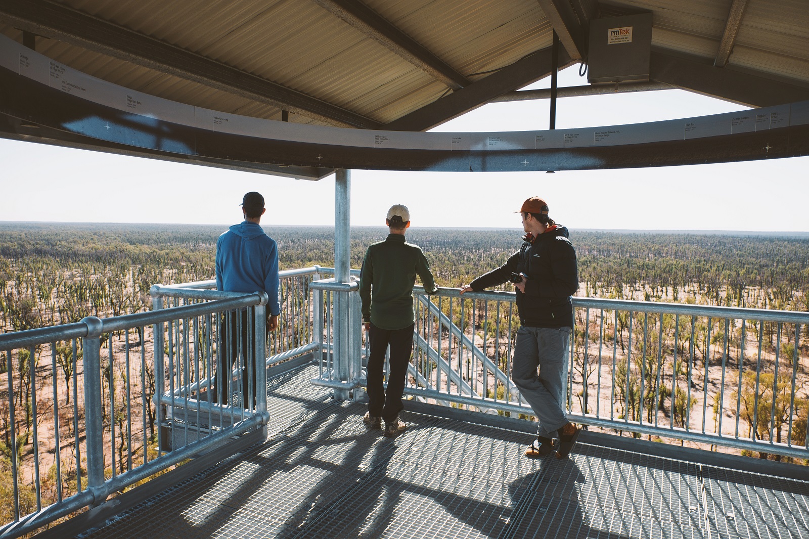 Pilliga lookout tower in Timmallallie National Park. Photo: Harrison Candlin/DCCEEW © Harrison Candlin