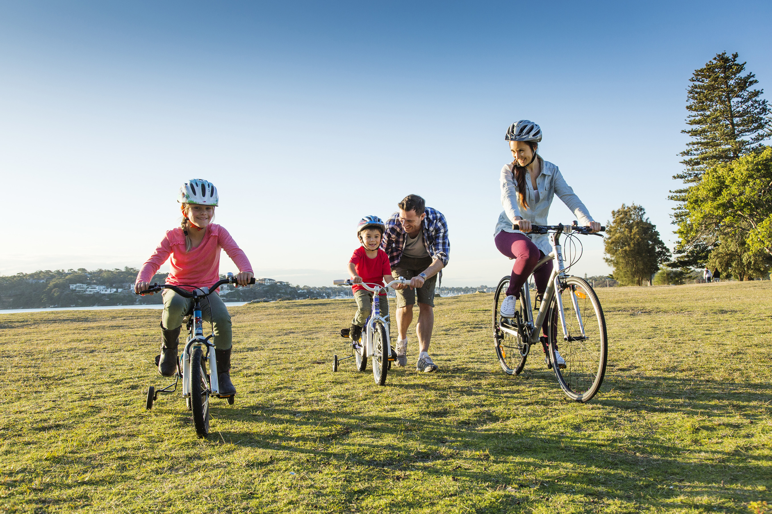 Bike riding, family fun day, Bonnie Vale picnic area Royal National Park. Photo credit: Simone Cottrell / DPIE