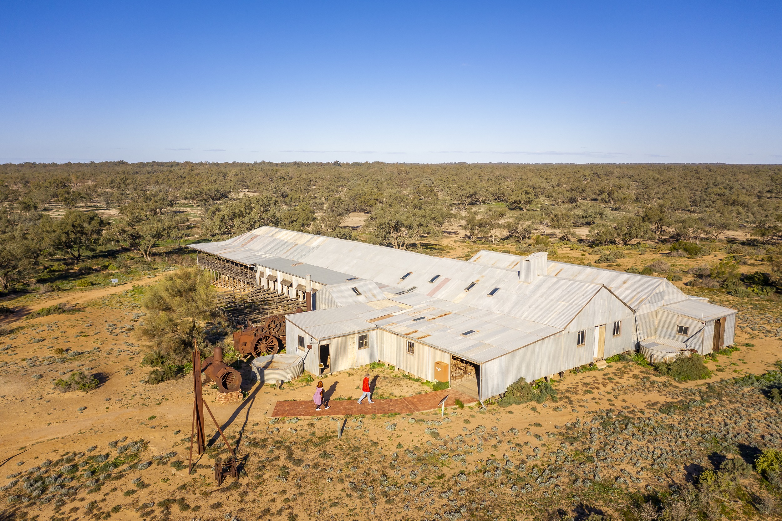 An aerial veiw of Kinchega Shearers' Quarters. Photo credit: John spencer/DCCEEW