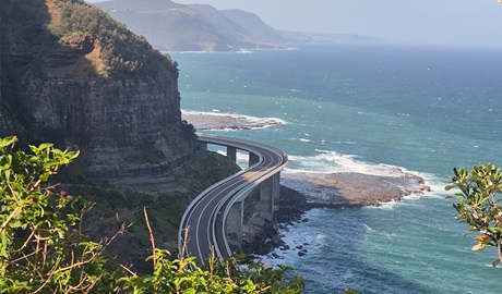 The Sea Cliff Bridge and Illawarra Escarpment. Credit: Monika Zumerlingova &copy; Explore with Zuma