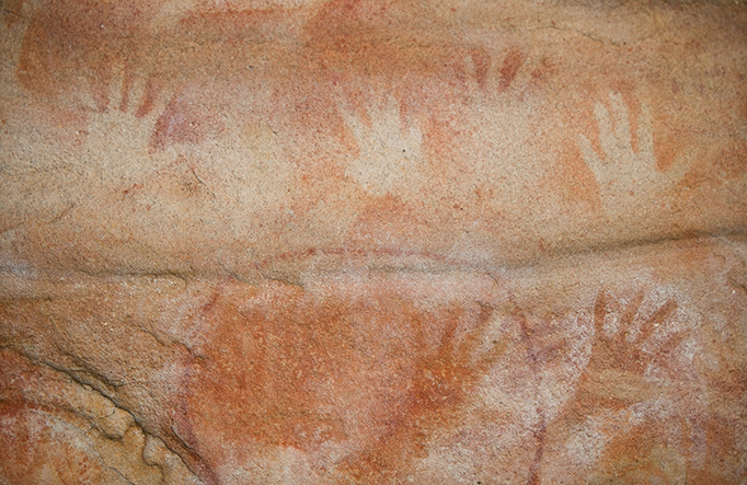 Red Hands Cave walking track, Blue Mountains National Park. Photo: Nick Cubbin