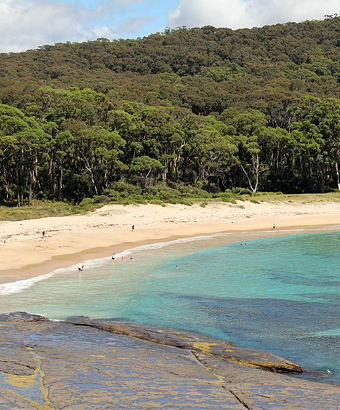 Depot Beach, Murramarrang National Park. Photo: J.Yurasek/OEH
