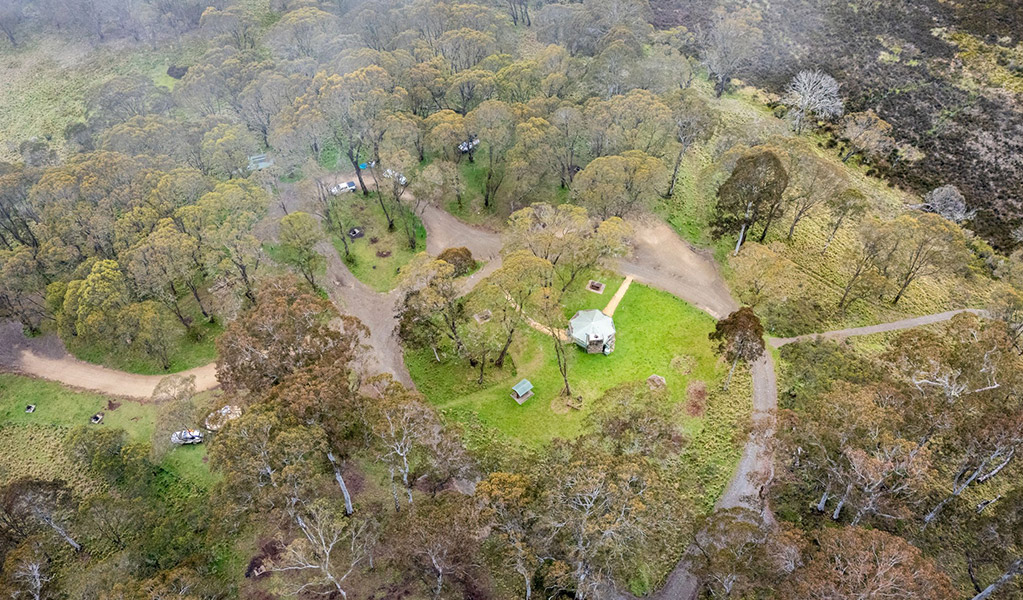 Aerial view of Polblue campground and picnic area in Barrington Tops National Park. Credit: John Spencer/DCCEEW  &copy; DCCEEW