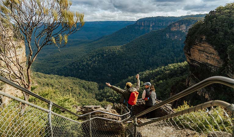 2 walkers enjoying the view at Fletchers lookout, Blue Mountains National Park. Photo: Remy Brand &copy; Remy Brand