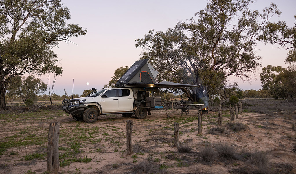 Visitors with a camper trailer at Brindingabba campground. Credit: Andrew Hull &copy; DCCEEW