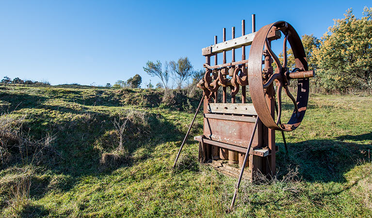 Bald Hill walking track, Hill End Historic Site. Photo: John Spencer &copy; OEH