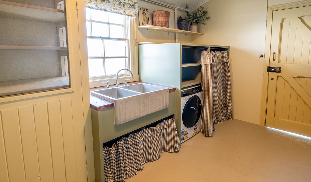 Laundry facilities, Cape Byron Assistant Lighthouse Keepers Cottages. Credit: John Spencer/DCCEEW